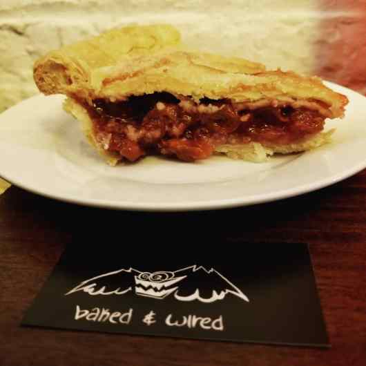 baked wired cherry pie